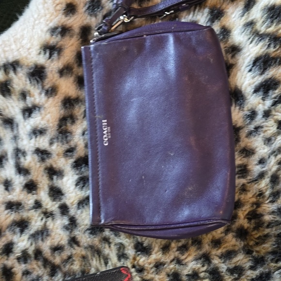 Coach wristlet lot - Picture 6 of 9
